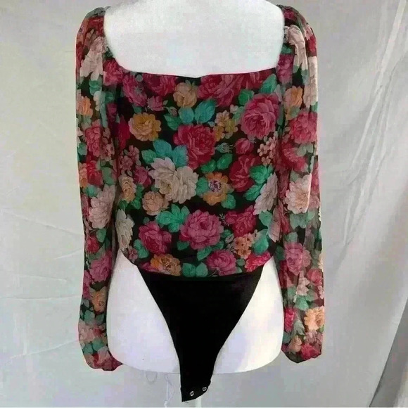 Peach Love California floral bodysuit. - Picture 6 of 11